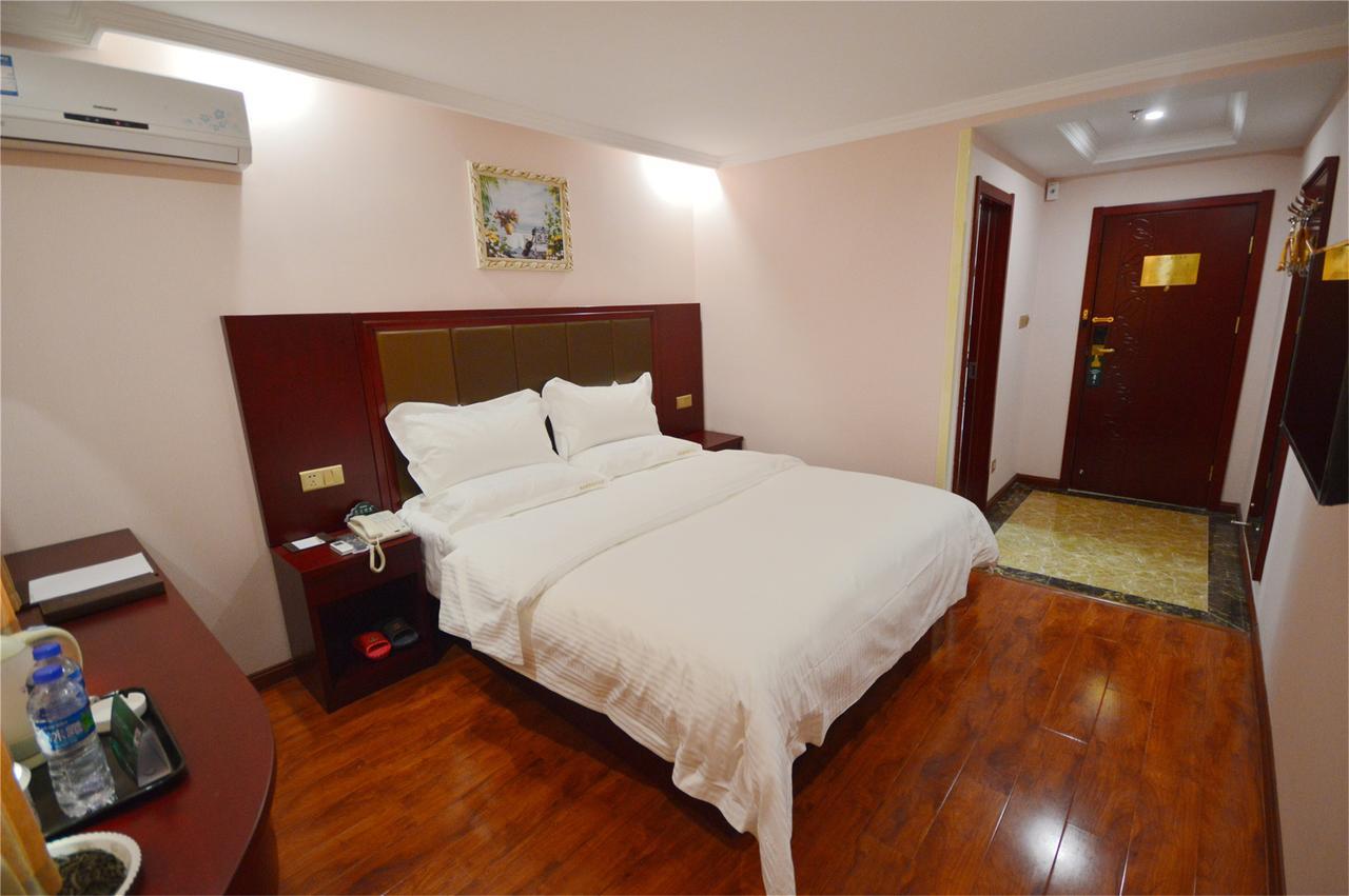 Greentree Inn Jiangsu Yancheng Dongtai Honglan Road Pedestrian Street Express Hotel Dış mekan fotoğraf